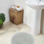 Better Trends Lilly Crochet Round Bathroom Rug & Absorbent Bathroom Mat, Reversible Bathroom Rugs, Bath mats for Bathroom, 100% Cotton Bathmats Washable - 24", Grey Round Rug