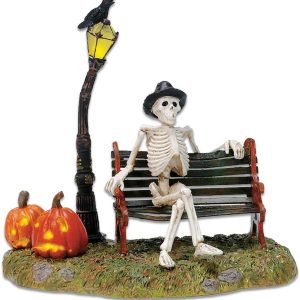 Department 56 56.53146 Accessories for Village Collections Halloween Resting My Bones Figurine, 4.75 Inch, Multicolor