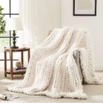 L'AGRATY Chunky Knit Blanket Throw,Soft Chenille Yarn Throw 50x60，Handmade Thick Cable Knit Crochet Blanket, Large Rope Knot Throw Blanket for Couch Home Decor