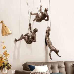 MODIRNATION 'The Alpinist' Modern Hanging Wall Figurine, Retro Stylish Resin Statue for Home and Office Decor, Nordic Art/Wall Sculpture (Climbing Man-Right Hand)